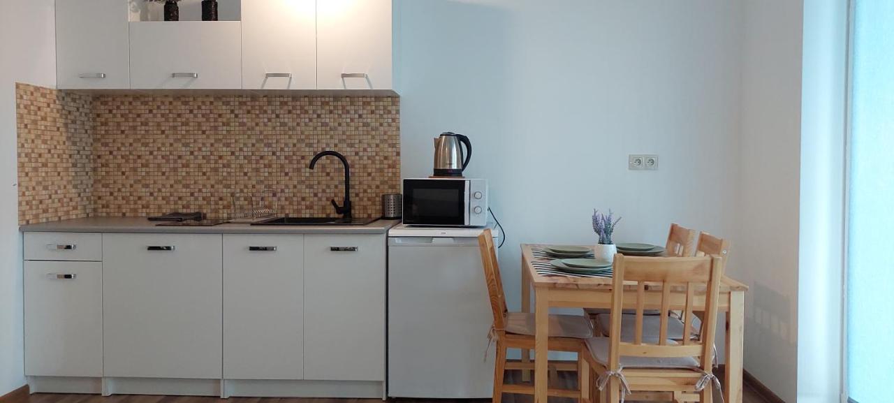 Niko Apartment *