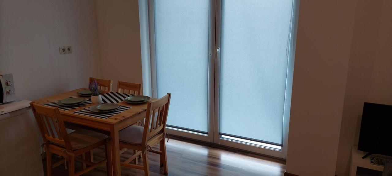 Niko Apartment *